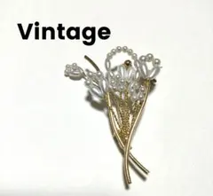 ビンテージ風パールビーズのブローチ