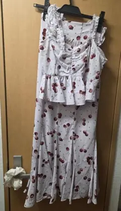 リリアンカラット チェリープリントキャミソール＆スカートセット