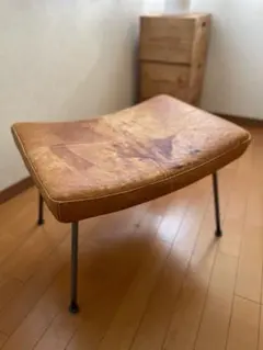 TRUCK トラックファニチャー FURROWED レザー スツール