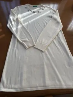 『美品』earth ビジュー付き薄手ニットワンピース　チュニック