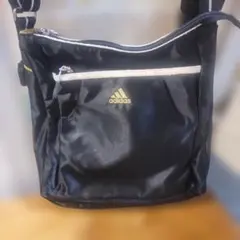 adidas ショルダーバッグ ブラック