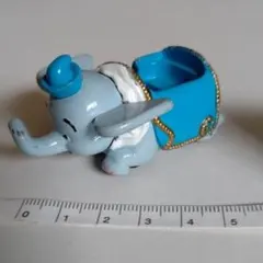 【2】東京ディズニーリゾート 空飛ぶ ダンボ　トミカ