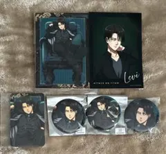 進撃の巨人　リヴァイ　Dignified ブロマイド　特典グリッター缶バッジ