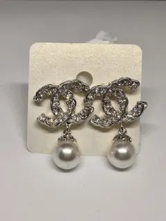 パールピアス　ヴィンテージ　パール・シャネル