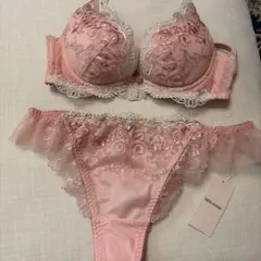 【tutuanna】ブラジャーショーツセット B65 L