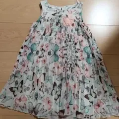 H＆M　蝶プリント ノースリーブワンピース