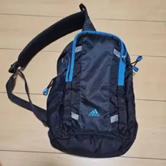 adidas ボディバッグ 黒/青 スリングタイプ