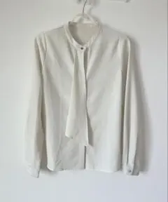 ur's ユアーズ　ボウタイ風ブラウス　Sサイズ