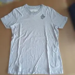 Abercrombie & Fitch Vネック Tシャツ グレー Mのサムネイル