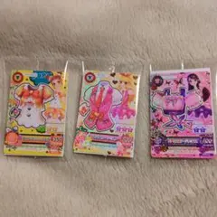 アイカツ カード 復刻 セブンイレブン 3枚セット 星宮いちご有栖川おとめ紫吹蘭