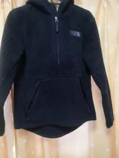 ノースフェイスハーフジップパーカー