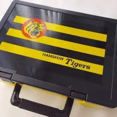 Item thumbnail for item 8266d25b-c3f3-4845-ac92-e6a0509589d1