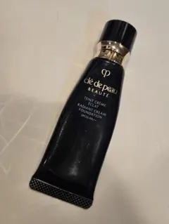 【c３】クレ・ド・ポーボーテ　中古　リキッドファンデ