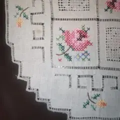 フランス アンティーク 薔薇のクロスステッチレース(34)