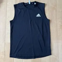 adidas ノースリーブ トレーニングウェア ブラック