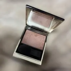 【SUQQU】メルティング パウダー ブラッシュ 09 可憐咲