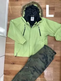 le-Rhythm スキーウェア Lサイズ ライトグリーン 迷彩柄パンツ付き