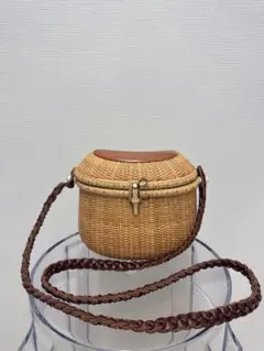 ナンタケットバスケット 馬革ハンドル 鯨骨留め具　30年前の品プリ販売会にて ナンタケットバスケット 馬革ハンドル 鯨骨留め具 30年前の品