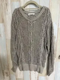 ジョルジュレッシュレース編み ベージュ 長袖ニットセーター