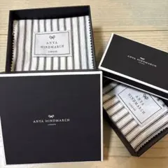 ANYA HINDMARCH ギフト箱 ストライプのサムネイル