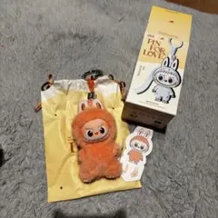 POP MART PIN FOR LOVE