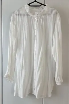 美品　LEPSIM　ブラウス　ホワイト　白　フリル付き