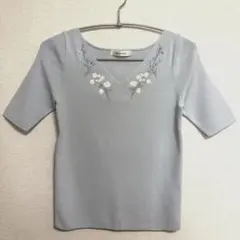 【Doux archives】花刺繍入り半袖カットソーのサムネイル