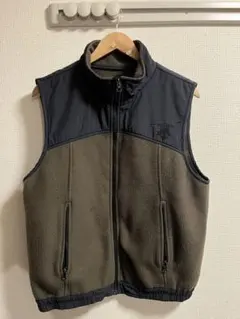 フリースベスト アウトドアウェア