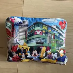 Item thumbnail for item e4d8e5c1-003c-4a07-816d-d4323f2342ce