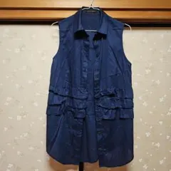 ミンクチェアーのノースリーブのシャツ