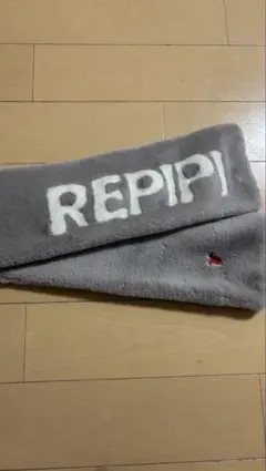 REPIPI ロゴ入り フリースマフラー グレー