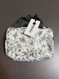 Lesportsac レスポートサック ボタニカル 花柄ポーチ