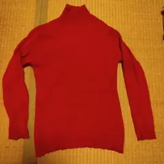 赤いハイネック長袖ニット M　ウール100%