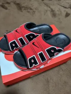 NIKE エアモアアップテンポ　ブルズカラー　サイズ28cm