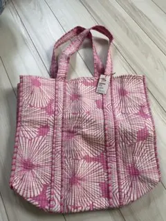 花柄ピンクトートバッグ 大きめ