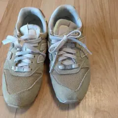 ニューバランス スニーカー