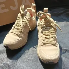 【極美品】◆元箱とカード付 VEJA VENTURI ヴェンチュリスエード25のサムネイル