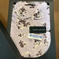 新品タグ付き【LAURA ASHLEY 】婦人パジャマ 冬物パジャマMサイズ