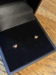 【横約5.5mm】【Ｋ１８ピンクゴールド】ぷっくりハート型ピアス（両耳）0.３g