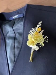 コサージュ　プリザーブドフラワー　ミモザ色