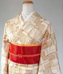 【美品】小柄な方必見♪【正絹 小紋】着物　レアデザイン　光沢抜群