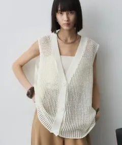【新品】DFFUR. ベスト ジレ オーバーサイジング透かし編みニットベスト
