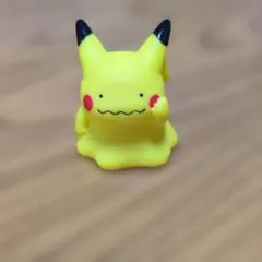 メタモンピカチュウ ポケモン指人形中古