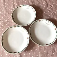 Giovanni Valentino 食器セット 白いケーキ皿3枚　緑　赤　金