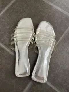 ザラ　クリアストラップシルバーフラットサンダル37