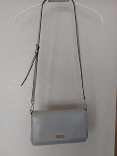 kate spade グレー ショルダーバッグ　チェーン付き