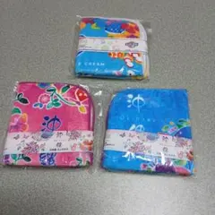 お値引きしました～沖縄花柄ミニタオルセット（ピンク・青）3枚セット沖縄お土産
