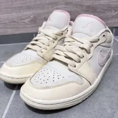 Nike Air Jordan 1 Low クリーム/ピンク　23.5cm