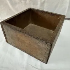 Item thumbnail for item 1154cbbd-b2bc-4c3c-9e63-3daf1dae71d9