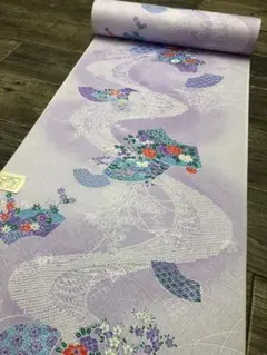 新品　着物反物 薄紫色 花柄